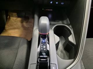 TOYOTA C-HR usata, con Sensori di parcheggio posteriori