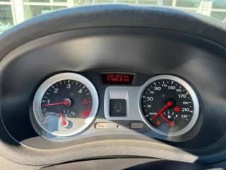 RENAULT Clio usata, con Servosterzo