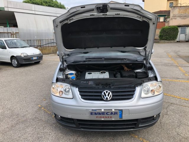 VOLKSWAGEN Touran usata, con Specchietti laterali elettrici