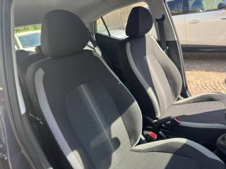 HYUNDAI i10 usata, con Controllo trazione