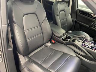 PORSCHE Cayenne usata, con Alzacristalli elettrici