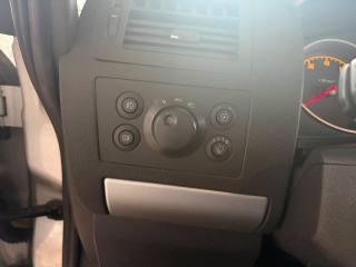 OPEL Zafira usata, con Bluetooth