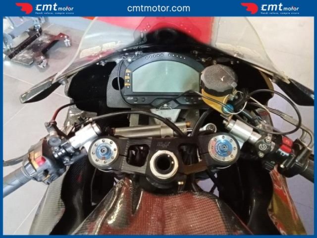HONDA CBR 1000 RR usata 4
