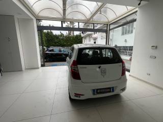 HYUNDAI i10 usata, con Chiusura centralizzata