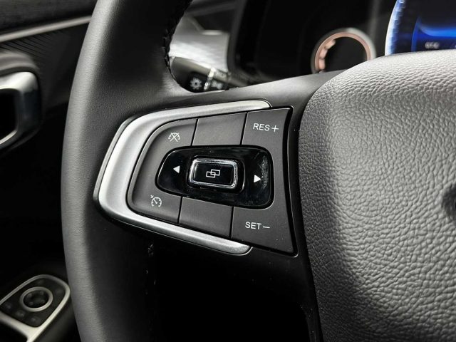 DR MOTOR DR3 usata, con Telecamera per parcheggio assistito