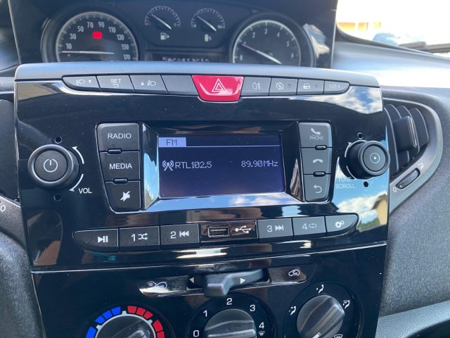 LANCIA Ypsilon usata, con Monitoraggio pressione pneumatici