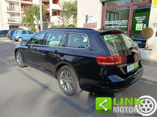 VOLKSWAGEN Passat Variant usata, con Vivavoce