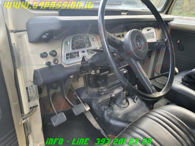 TOYOTA Land Cruiser usata 48