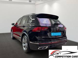VOLKSWAGEN Tiguan usata, con Autoradio