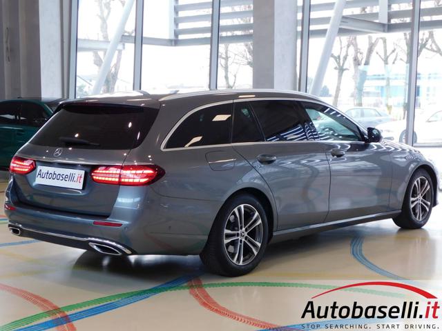 MERCEDES-BENZ E 220 usata, con Interni in pelle