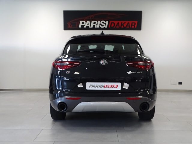 ALFA ROMEO Stelvio usata, con Cerchi in lega