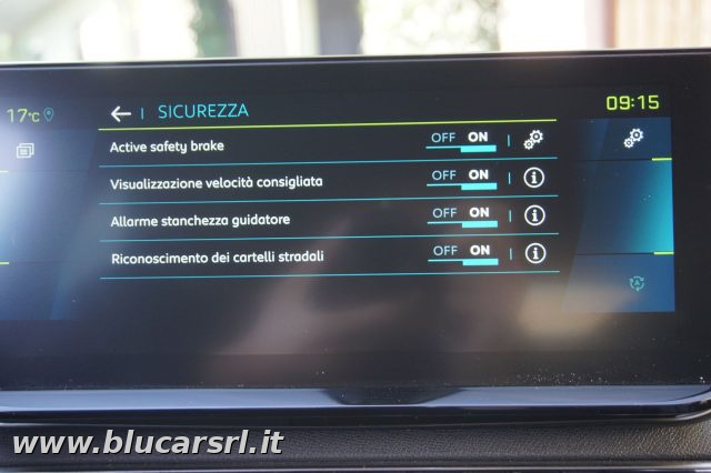 PEUGEOT 3008 usata, con Sensore di pioggia