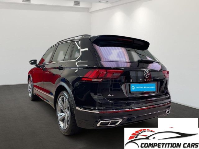 VOLKSWAGEN Tiguan usata, con Autoradio