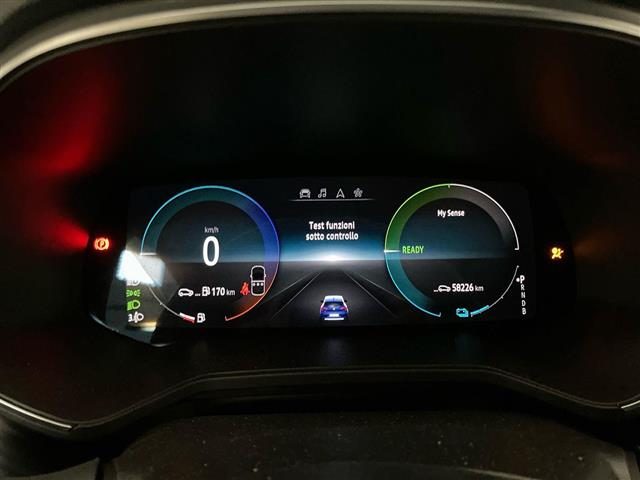 RENAULT Clio usata, con Volante in pelle