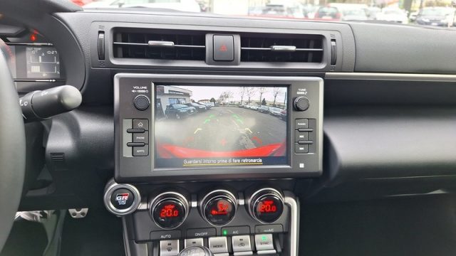 TOYOTA GR86 usata, con Apple CarPlay