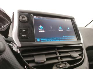 PEUGEOT 208 usata, con Controllo automatico clima