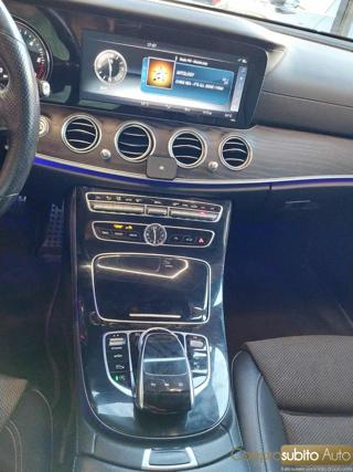 MERCEDES-BENZ E 220 usata, con Sospensioni pneumatiche