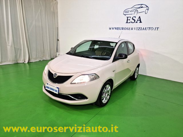 LANCIA Ypsilon usata, con Controllo trazione