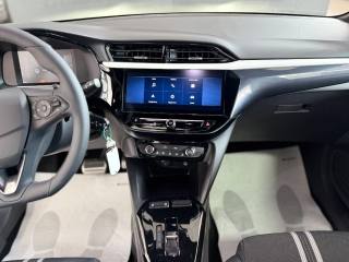 OPEL Corsa usata, con USB