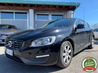 VOLVO V60 D2 1.6 Momentum Navi Certificata