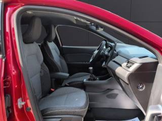 RENAULT Captur usata, con Touch screen