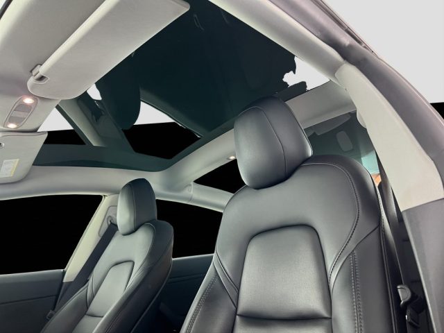 TESLA Model 3 usata 14