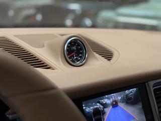 PORSCHE Macan usata, con Sistema di navigazione