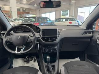 PEUGEOT 208 usata, con Volante in pelle