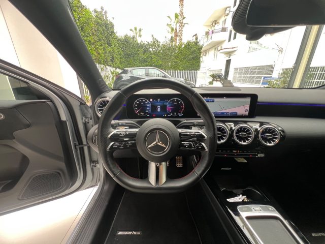 MERCEDES-BENZ A 180 usata, con Telecamera per parcheggio assistito