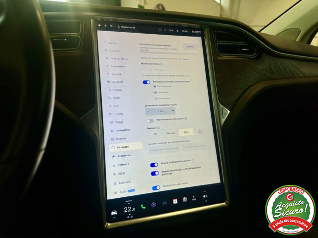 TESLA Model X usata, con Servosterzo