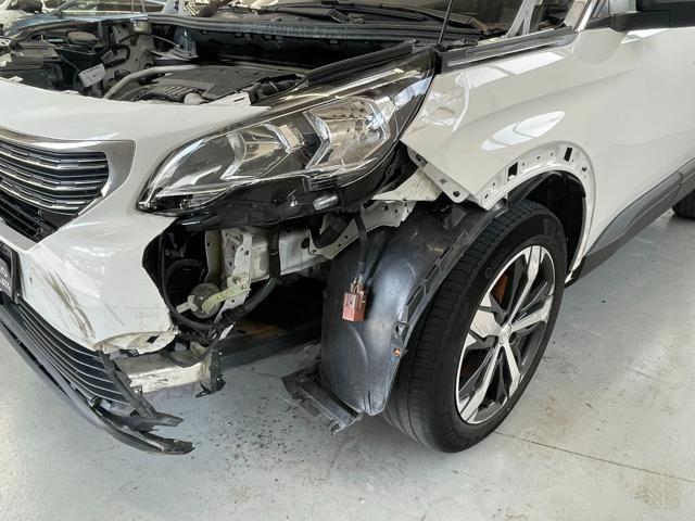 PEUGEOT 5008 usata, con Chiusura centralizzata