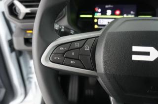 DACIA Duster usata, con Touch screen