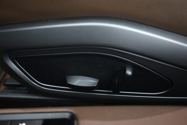 PORSCHE 911 usata 13