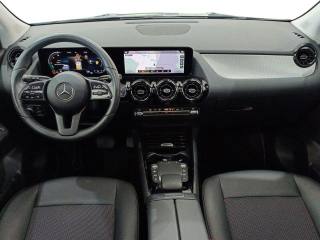 MERCEDES-BENZ GLA 200 usata, con Chiusura centralizzata
