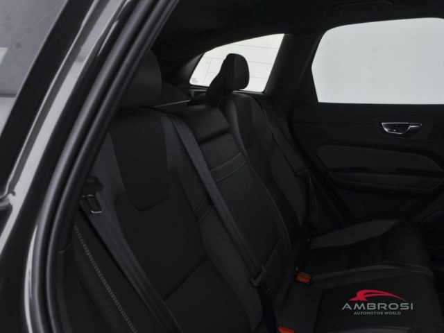 VOLVO XC60 usata 10