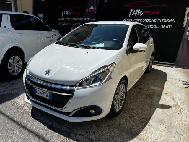 PEUGEOT 208 usata, con Airbag