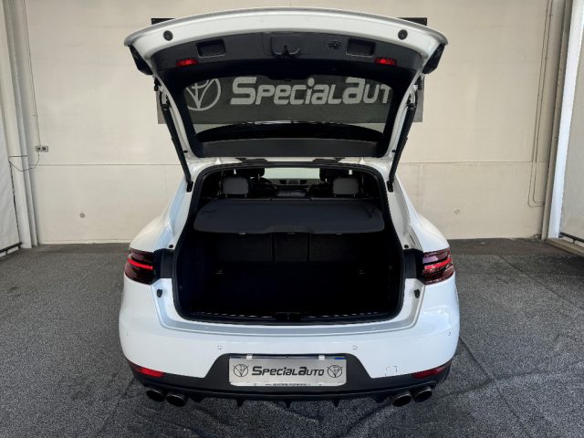 PORSCHE Macan usata 18