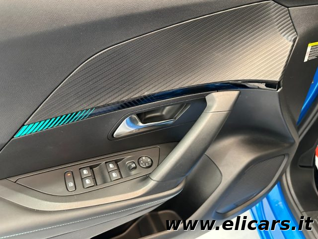 PEUGEOT 2008 usata, con Controllo automatico clima