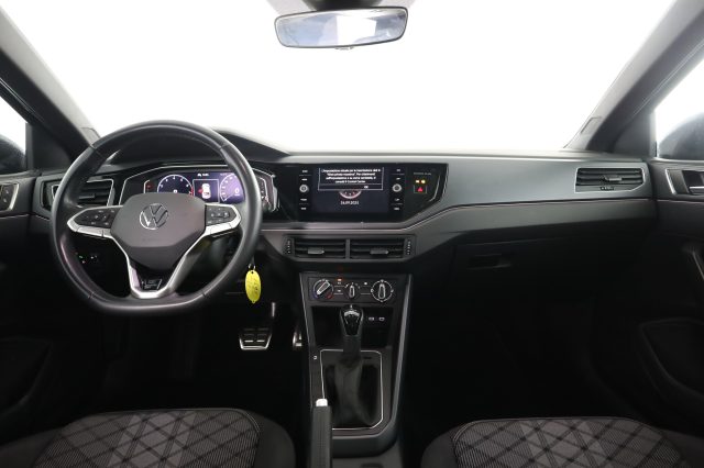 VOLKSWAGEN Taigo usata 4