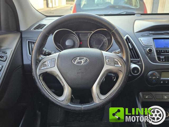 HYUNDAI iX35 usata 27