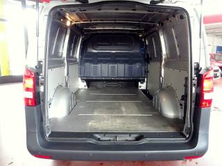 MERCEDES-BENZ Vito usata, con ESP