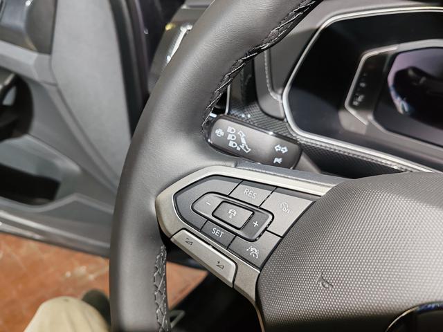 VOLKSWAGEN T-Cross usata, con Controllo vocale