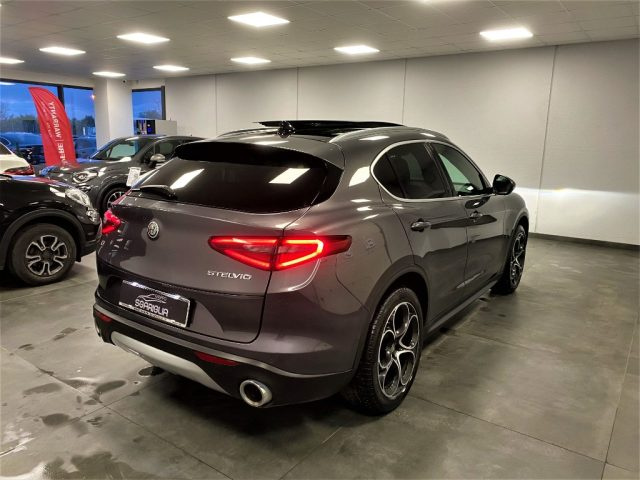 ALFA ROMEO Stelvio usata, con Airbag Passeggero