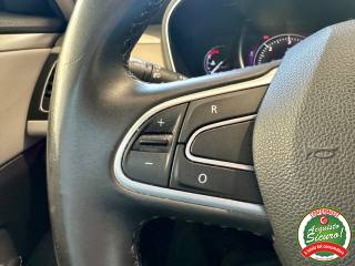 RENAULT Talisman usata, con Touch screen