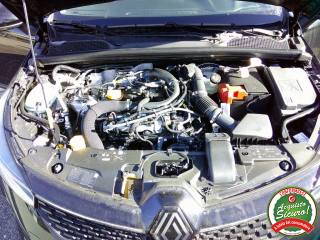 RENAULT Clio usata, con Fari LED