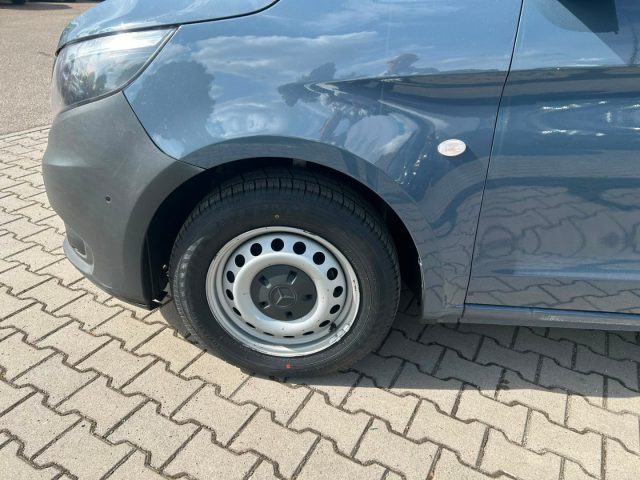 MERCEDES-BENZ Vito usata, con Airbag Passeggero