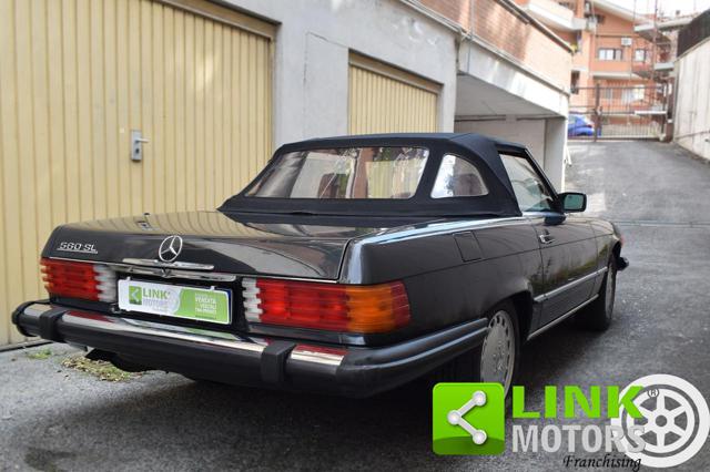 MERCEDES-BENZ SL 560 usata 4
