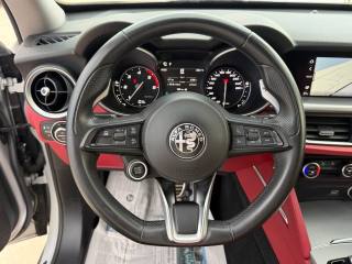 ALFA ROMEO Stelvio usata, con Sensori di parcheggio posteriori