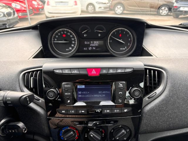 LANCIA Ypsilon usata, con ESP