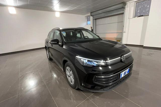 VOLKSWAGEN Tiguan usata, con Airbag